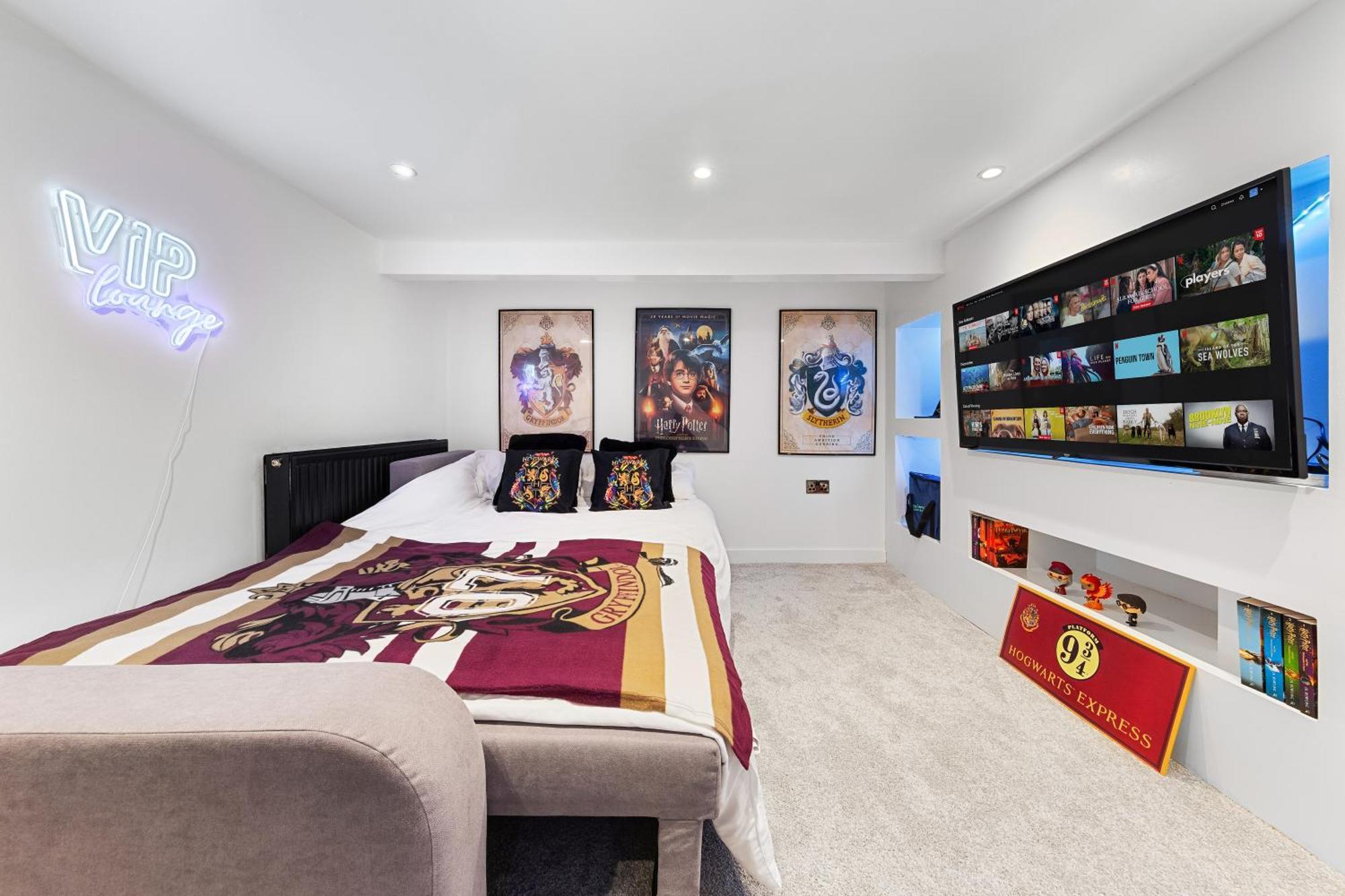 The Hogwarts Retreat - Cinema Room - Special May Offer - 25Th - 31St Watford  Kültér fotó