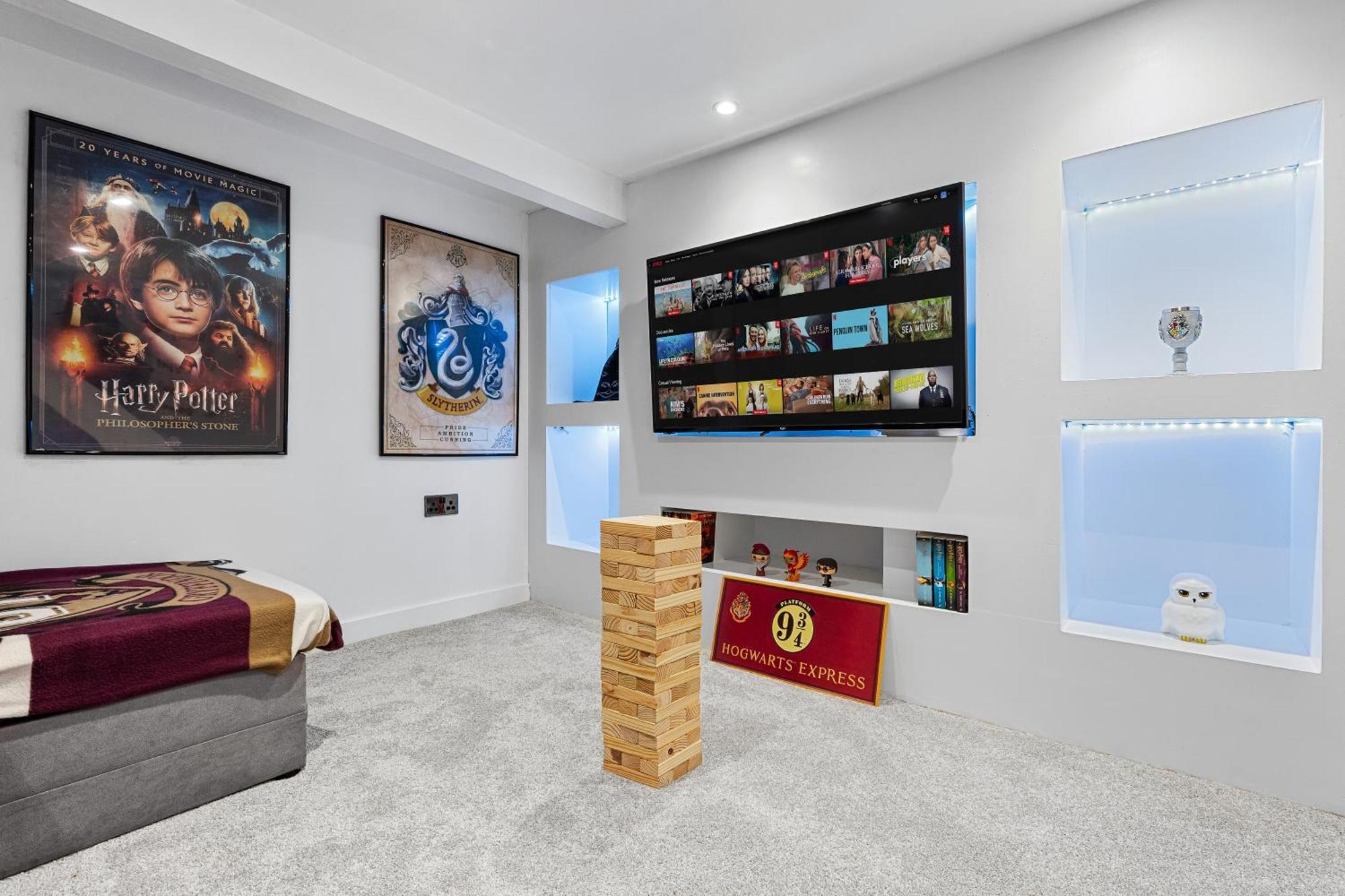 The Hogwarts Retreat - Cinema Room - Special May Offer - 25Th - 31St Watford  Kültér fotó
