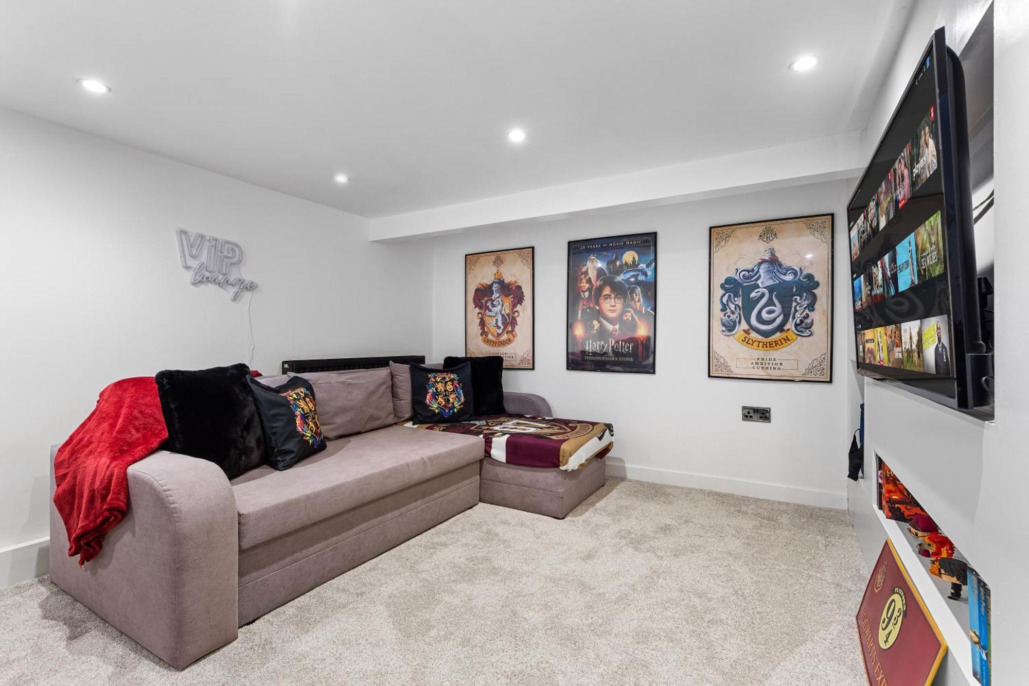 The Hogwarts Retreat - Cinema Room - Special May Offer - 25Th - 31St Watford  Kültér fotó